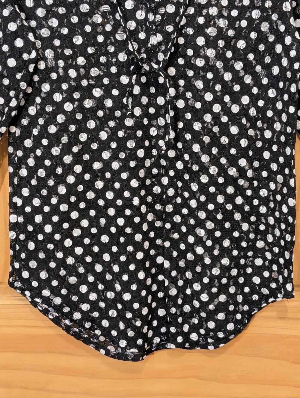 Chico's Tunic Top Nylon Mesh Polka Dot 3/4 Sleeve Semi Sheer Black White Sz 0/Sm - Picture 9 of 10